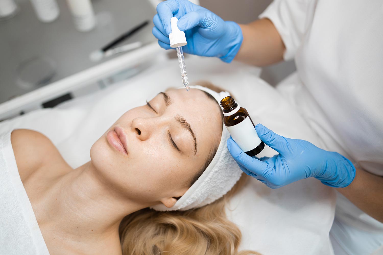 How To Maintain Healthy Glowing Skin