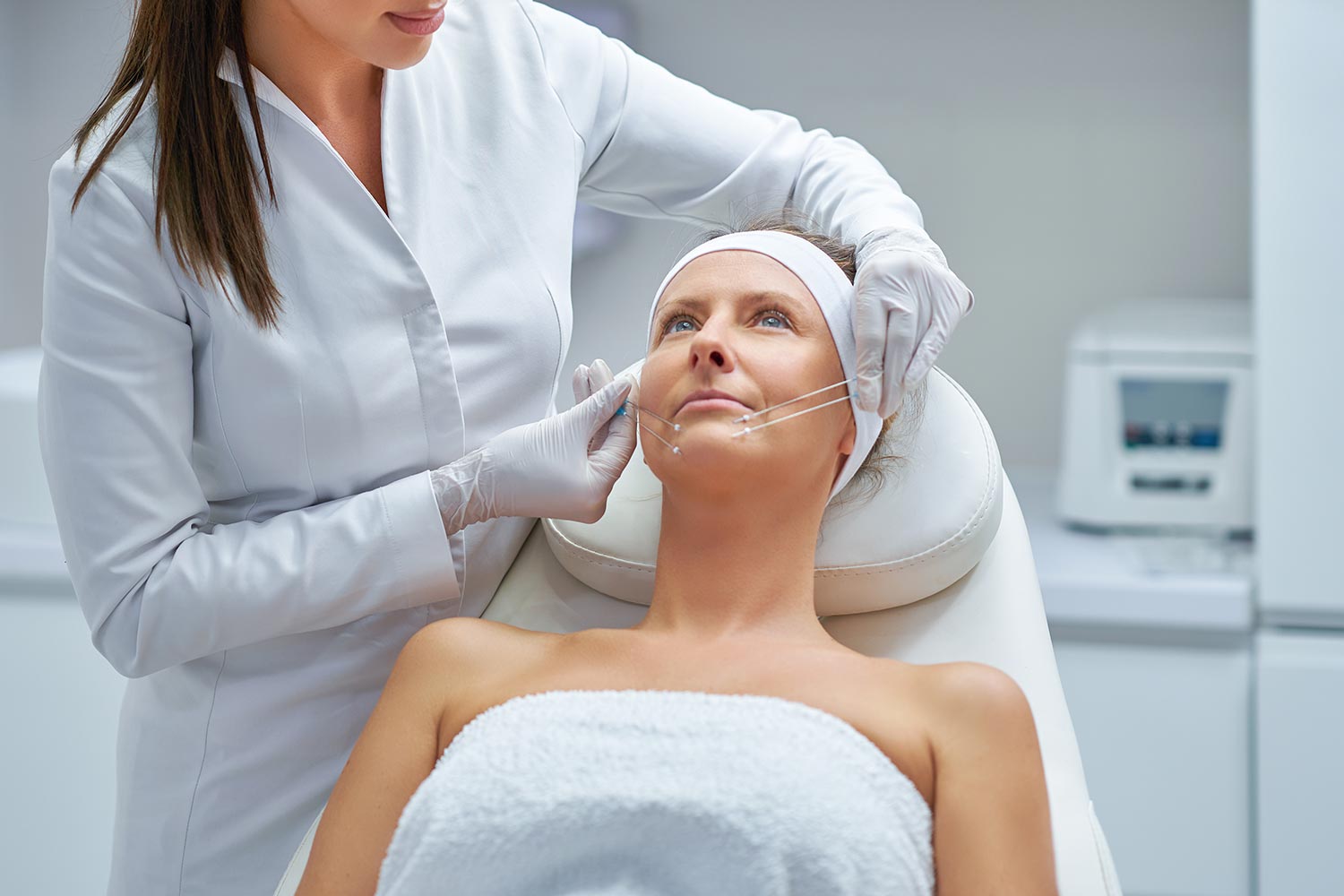 Top Anti-Aging Solutions For Youthful Skin